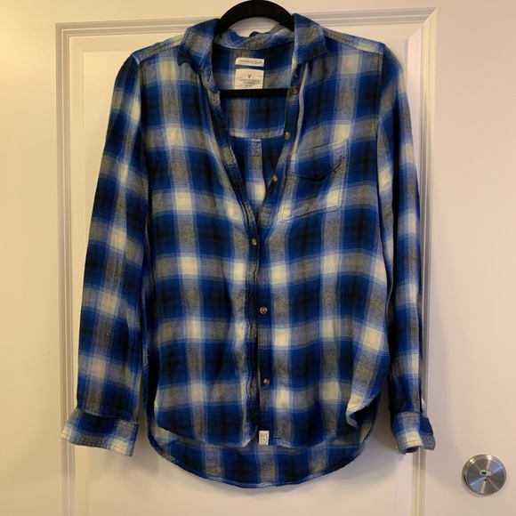 American Eagle Outfitters Tops - AEO Ahh-mazingly Soft Blue Plaid Button- Up Shirt